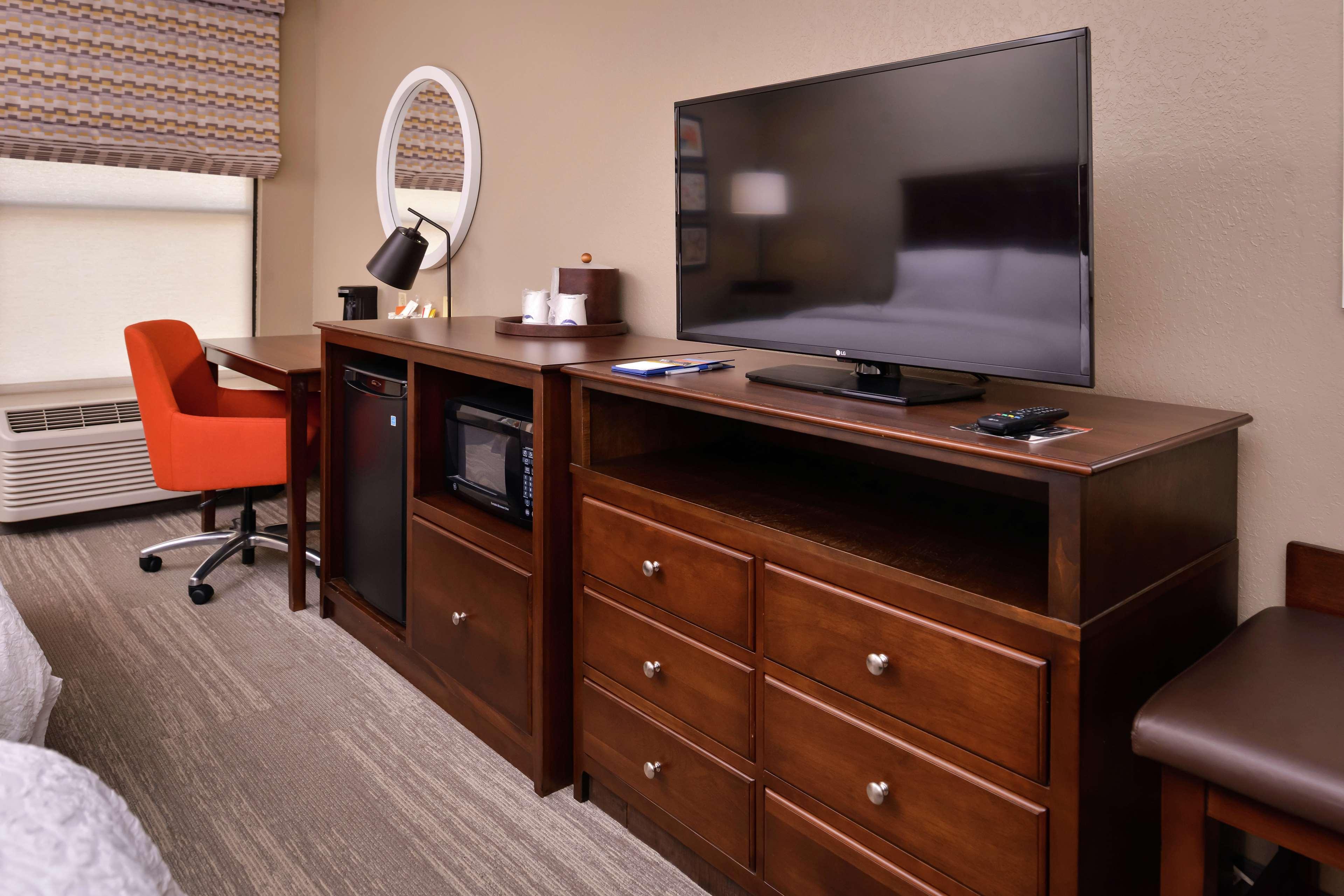 Hampton Inn Florence Midtown Near University Of North Alabama Exterior foto